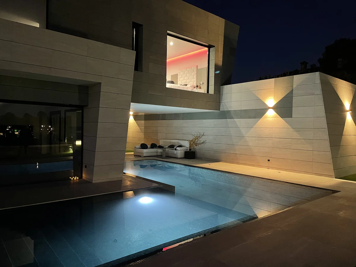 MODELO VELÁZQUEZ 410.6.4